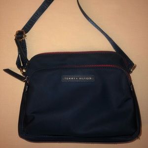 Tommy Hilfiger side bag
